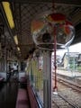 色とりどりの風鈴で車内を夏らしく - 伊賀鉄道、「風鈴列車」を運行中