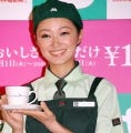 市井紗耶香がモスの一日店長に就任 - 制服姿を披露し「気合入った!」