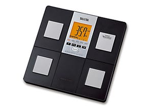 タニタ、測定者が抱いた赤ちゃんやペットの体重も測定できる体組成計を発売
