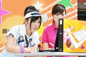 AKB48宮崎美穂ら、ペンタブレット「Bamboo」を用いて七夕祈願