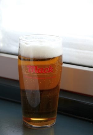 恋焦がれて「マックビール」 - 世界最北のビール工場はノルウェーにあった!