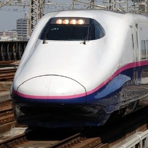 新幹線「はやて」出発準備よし! - JR東日本、新青森駅を大幅リニューアル