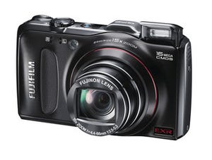 富士フイルム、世界の位置情報約50万件内蔵のGPSカメラ「FinePix F550EXR」