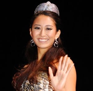 2011ミス・ユニバース日本代表に神山まりあさん - 東京都出身の24歳
