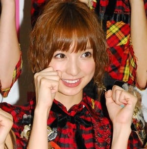 AKB48じゃんけん大会、篠田麻里子が優勝! - 「新たなAKB48をお見せしたい」