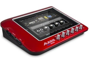 Alesis、iPadをギターエフェクタに変える音楽デバイス「AmpDock」発表