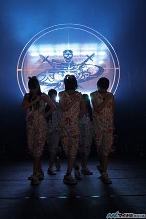 ももいろクローバーZ、赤坂BLITZで発売記念ライブ! 桃屋とCMタイアップ決定