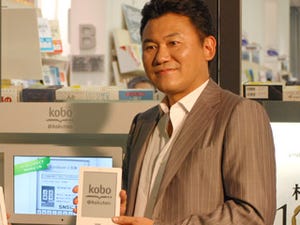 年内20万タイトルへ - 「Kobo Touch」発売前日に楽天三木谷氏が店頭PR