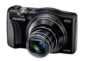 富士フイルム、撮影写真をスマホに送れる20倍ズーム機「FinePix F800EXR」
