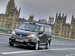 日産、ロンドンタクシーの未来を提案する「NV200 ロンドンタクシー」を公開