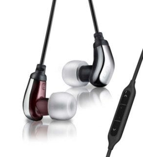 ロジクール、「Ultimate Ears」シリーズの高遮音性イヤホン3モデル