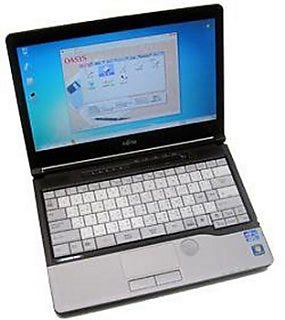 システム青山、親指シフトキーボード搭載の富士通製13.3型モバイルノートPC