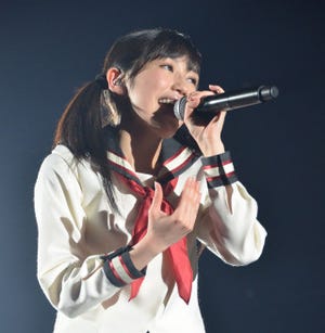 AKB48渡辺麻友、幸せいっぱい「私にとっての"ヒカルもの"はファンの笑顔」