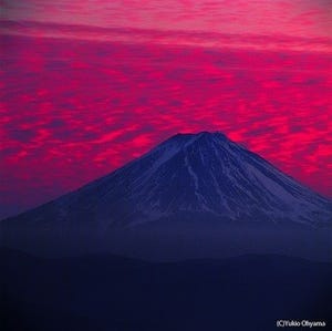 東京都・東急東横店で、富士山写真の第一人者・大山行男氏の写真展を開催