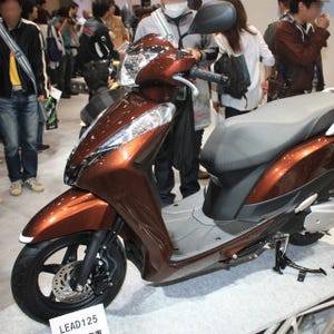 東京モーターサイクルショー2013 - ホンダの次世代スクーター「LEAD125」