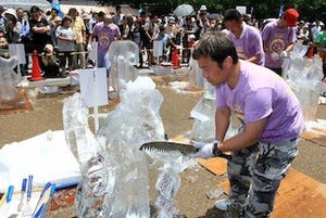 東京都・上野公園で「TOKYO純氷まつり」開催 -カキ氷や氷彫刻、降雪ショー!