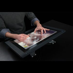 ワコム、マルチタッチ対応液晶ペンタブレット「Cintiq 22HD touch」本日発売