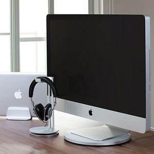 iMacやAppleディスプレイと美しくマッチするターンテーブル