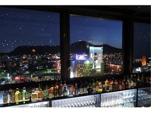 北海道・JR函館駅前に夜景を楽しめる「夜景Bar」が誕生