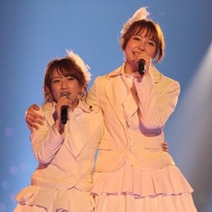 AKB48全国5大ドームツアー開幕! 指原ソロほか、HKT48･Wセンター新曲初披露