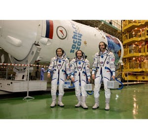 東京都・日本科学未来館で若田宇宙飛行士が乗船するソユーズ打ち上げを中継