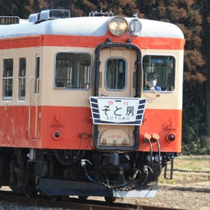 千葉県のいすみ鉄道「国鉄色」キハ52-125、「首都圏色」朱色1色に塗装変更