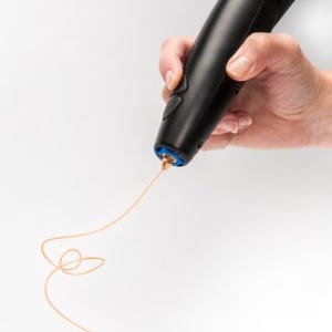 ナカバヤシ、空中に"立体アートを描ける"3Dプリントペン「3Doodler」
