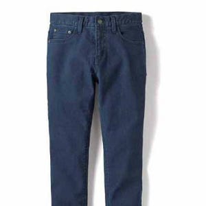 セシール、ボディラインを形よく整える「ガードル付きジーンズ」2種類発売