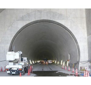 開通前の東京港トンネルを徒歩見学するツアー開催 - トンネルコンサートも
