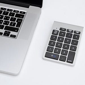 フォーカルポイント、MacBookにマッチするワイヤレステンキーパッド