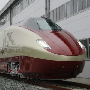 九州新幹線・在来線で走行可能、フリーゲージトレイン新試験車両を公開!