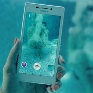 ソニー、水中撮影が可能なスマホ「Xperia M2 Aqua」発表