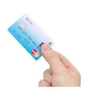 MasterCardとZwipeが提携、"世界初"「指紋センサー」搭載クレジットカード