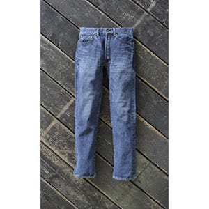 富士山の石で加工したデニム「Fujiyama Wash Jeans」50本限定で発売される