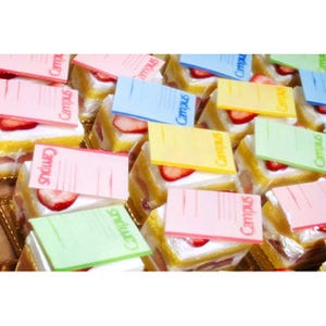「ノート型ケーキ」が登場した「コクヨハク」で激レア文房具発見! - キャンパスノート40周年記念