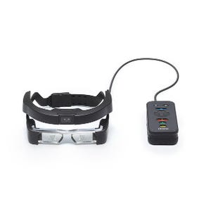 エプソン、音声でも操作できるメガネ型ディスプレイ「MOVERIO Pro」