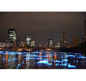 大阪府大阪市で光溢れる"天の川"をクルージング! 一夜限りのナイトクルーズ