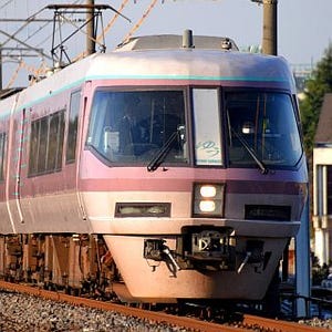 JR東日本、お座敷列車「ゆう」使用「プラレール号」で鉄道博物館を訪ねる旅