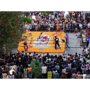 東京都で"高円寺フェス"開催! ゆるキャラも戦うプロレスやカレー食べ比べも
