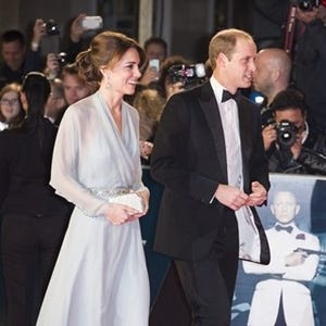 ウィリアム王子&キャサリン妃、『007 スペクター』ロイヤルプレミアに登場
