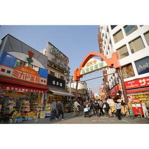 東京都・高円寺には商店街がいっぱい! 愛すべき5つの商店街を味わい尽くす