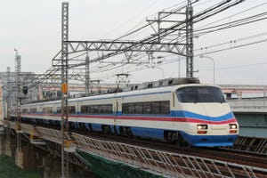 京成電鉄「シティライナー」AE100形引退 - 2月末の記念ツアーでラストラン