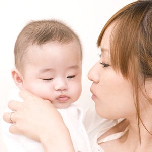 JAL、妊婦・子連れ旅行をサポート - 出産後のステイタス保有サービスを開始