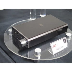 JVC、バランス接続・DSD 11.2MHz対応で約11万円のポタアン「SU-AX01」