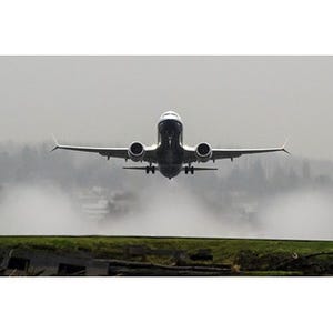 ボーイング、737 MAX 8に型式証明--4月にも初号機納入へ