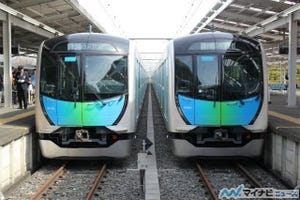 西武鉄道40000系「S-TRAIN」新型車両2編成並ぶ - 初運行・お披露目イベント