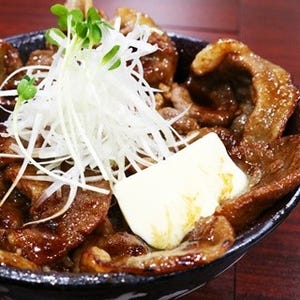 今だけの"北海道すた丼"は北の旨みたっぷり--厚切り豚肉を濃厚バター醤油で