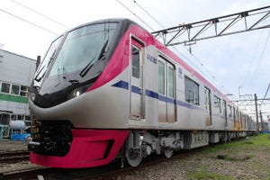 京王電鉄5000系、新型車両が通常列車で9/29デビュー! 外観・車内の写真公開