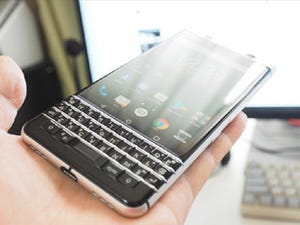 物理QWERTYキー搭載スマホこそ至高! 「BlackBerry KEYone」自腹レビュー - 絶妙な固さと形、秀逸な出来のキーボード