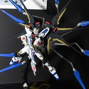 ストライクフリーダムガンダム「METAL ROBOT魂」版が全日本模型ホビーショーで公開